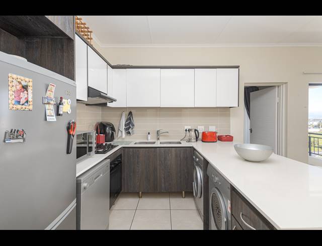 1 BEDROOM APARTMENT SOLD IN SANDOWN